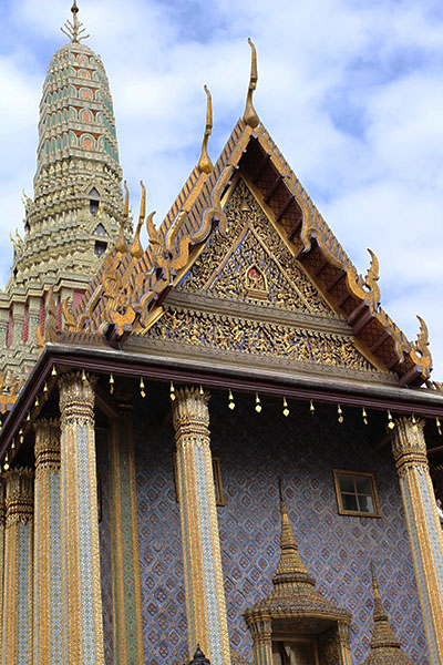 タイ寺院のビッグサイズタペストリー 匂わせる